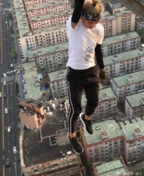 ����ӽ��׹¥������Ϊ��׬10����ĸ�β� ���ѣ��Դ�Ϊ��