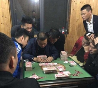 8��Ԫ������Ů��������QQȺ����ŮӤ ���ѣ�����������Ӱ���