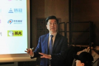 ���¹���8���ɱ䣺Ͷ�ʽ׶κ��� ѺעAI���������