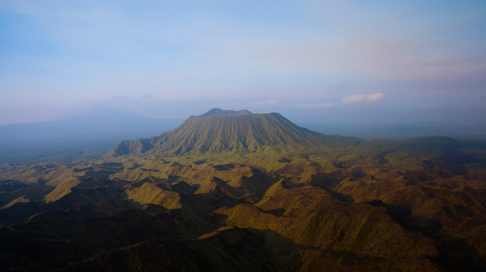 谷歌街景深入地表之下：欣赏360度火山内部照片