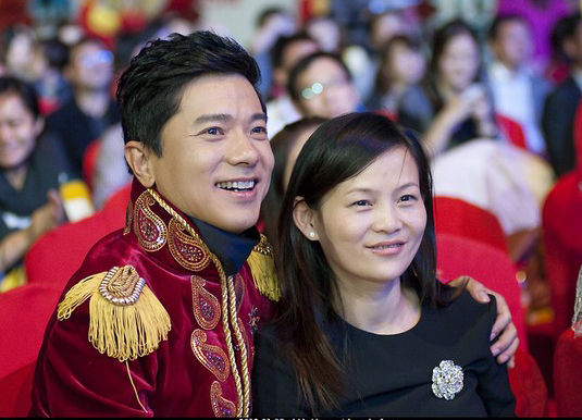 百度董事长李彦宏妻子马东敏领衔2014胡润女富豪榜新人榜