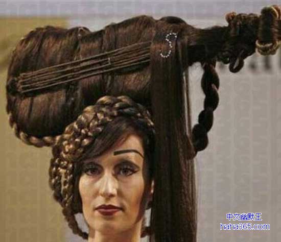 搞笑图片:姐是有多热爱音乐啊