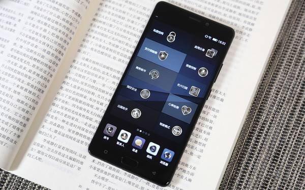 金立M6S Plus和金立m2017哪个好？区别对比评测