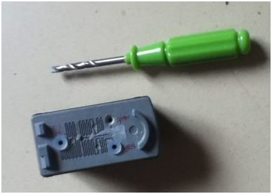 安装打印机连供墨盒的步骤