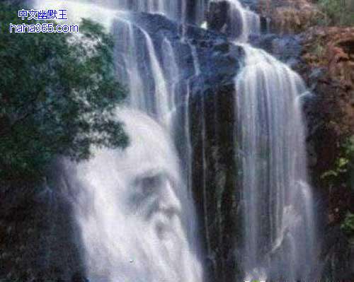 搞笑图片:那是瀑布之神吗