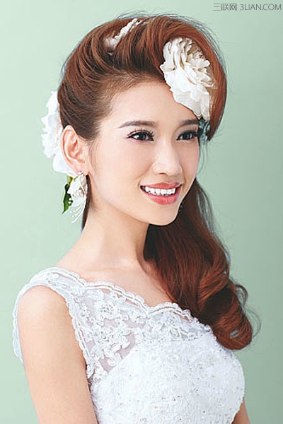 婚礼当天的新娘发型注意事项 小细节让你美丽
