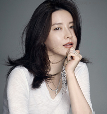 2015干练知性熟女范发型 三联