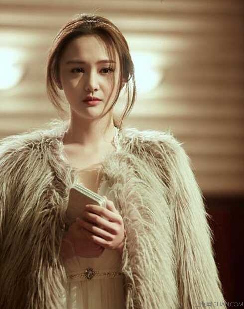 《相爱穿梭千年》郑爽发型赏析