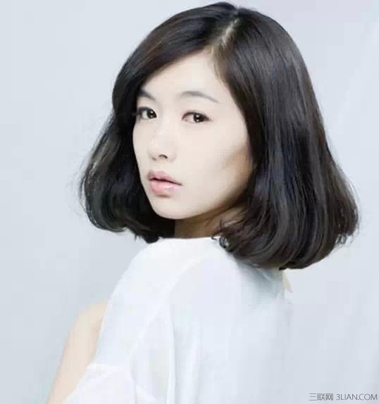 20款优雅气质梨花头发型，又一减龄妙招！