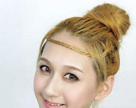 美发达人黄申发型全集           三联