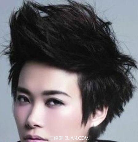 李宇春多款发型多种味道           三联