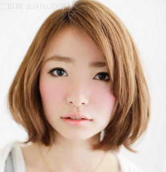 哪些发型适合圆脸女生