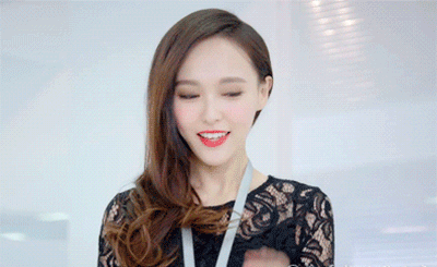 唐嫣被结婚热巴被伴娘不如被A字裙穿出大长腿