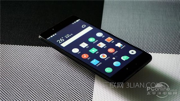 魅族e2手机是什么屏幕 三联