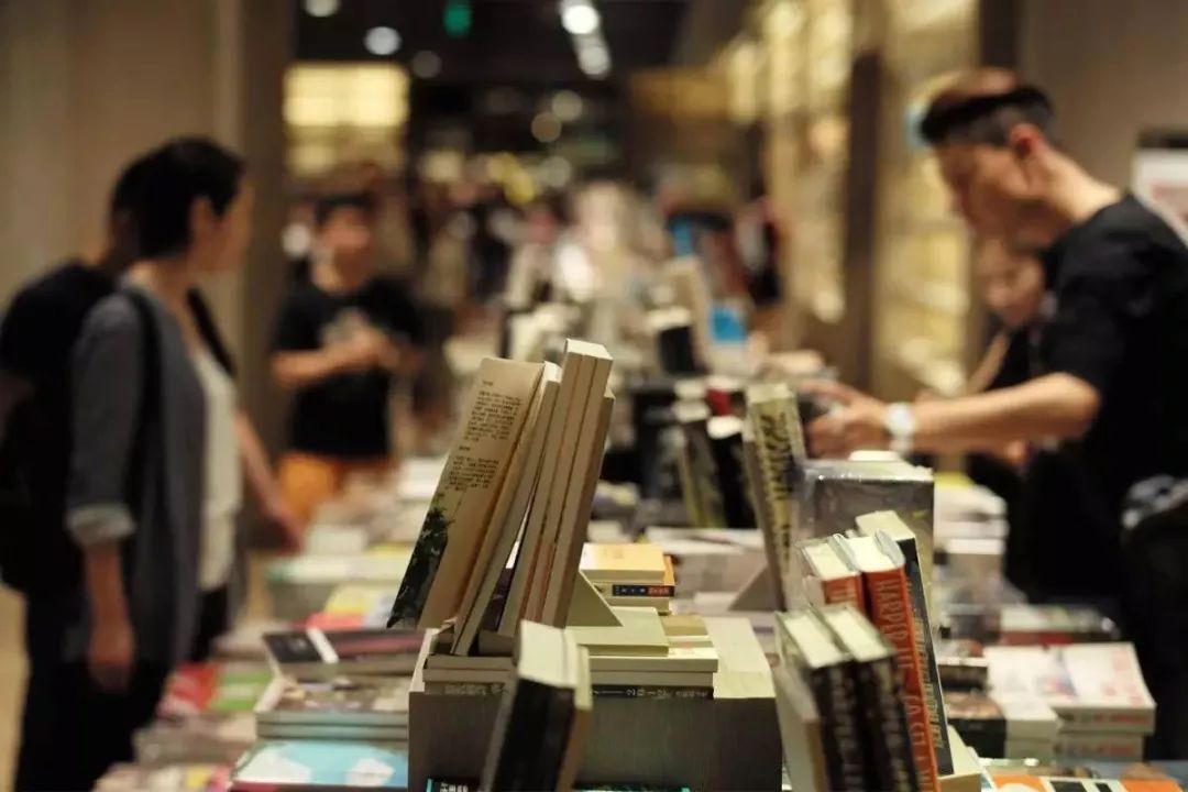 第一家24小时书店要倒闭了，2020以后还会有书店吗？