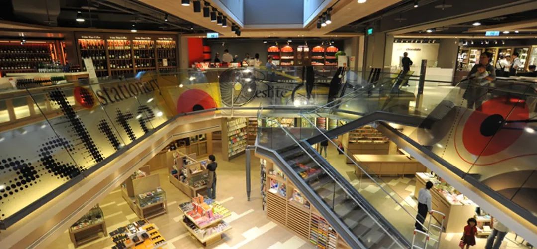第一家24小时书店要倒闭了，2020以后还会有书店吗？
