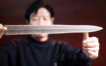 吴王夫差剑究竟如何铸造？2500年后仍寒光逼人
