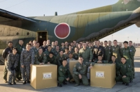 有爱心的美国大兵，用军用飞机投放圣诞礼物，坚持了64年