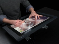 Wacom 22寸全高清触摸屏何时上市