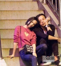 权志龙angelababy 水原希子称权志龙是总对自己笑的男人