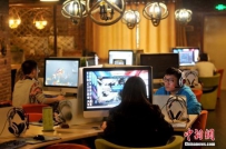 中国网民规模达7.72亿 近八成月收入5000元以下