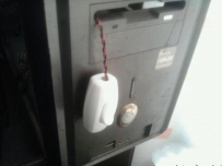 这电脑主机开关伤不起