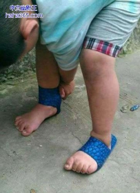 跑太快了，一个急刹车就这样