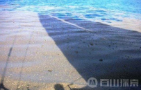 海底直接冒出怪异的沙滩 被眼前一幕惊呆了
