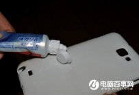 白色手机壳发黄怎么办