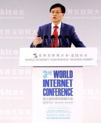 联想董事长兼CEO杨元庆：互联网进入智能互联网时代