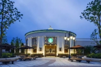 亚洲首家星巴克Starbucks迪士尼小镇旗舰店正式开业