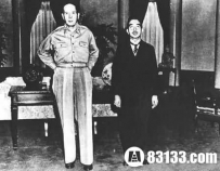 日本战败后，裕仁天皇为什么最终没有退位？