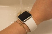 applewatch是否防水？