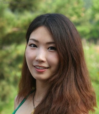 大饼脸女生适合什么样的卷发