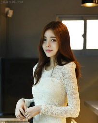 肩宽女生适合穿什么款式的衣服