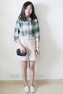 绿色格子衬衫搭配什么裙子好看