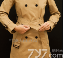 风衣腰带系法图解