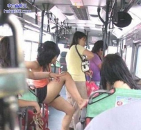 感觉好像下不去车了