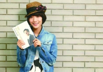 王珞丹代言百度《人生可以走直线》(图)