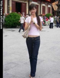性感牛仔裤美女 超低腰牛仔裤美女图片
