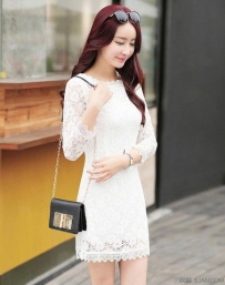 什么款式的纯色连衣裙好看