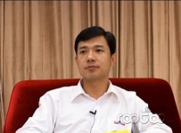 李彦宏：创业者首要脚踏实地做核心业务