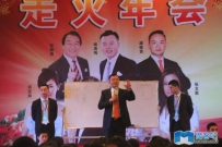 上一秒为文章的传播不可一世，下一秒为争用户的打开而卑微可怜 ...