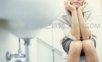 女性大便出血是为什么