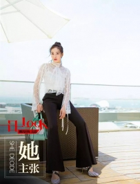 Le Saunda莱尔斯丹 x Minions亚洲特别版系列女鞋明星同款