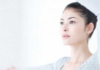 牙齿美白草莓 草莓美白牙齿的方法