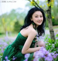 中年女性烫什么发型