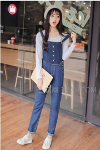 秋季牛仔背带裤内搭什么衣服