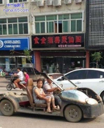 一定是从叙利亚开回来的，惨不忍睹啊！好歹人平安回来了