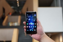 htc u11和小米6哪个好？区别对比评测